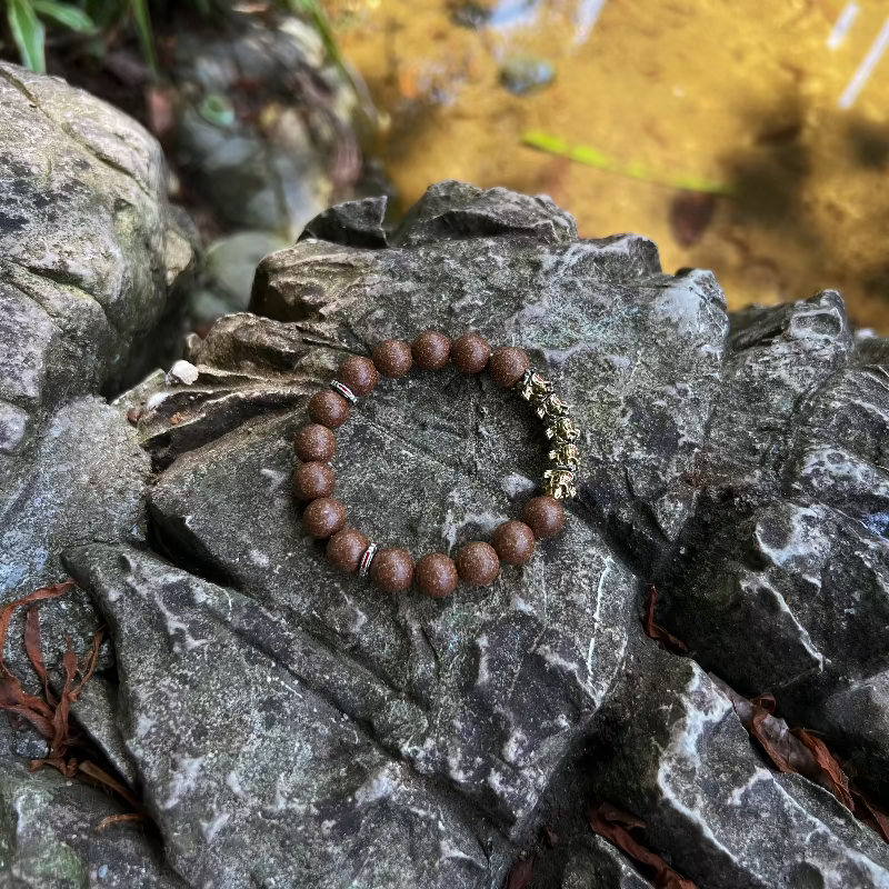 Amber Drift -- Five Dragon Spine Spacers